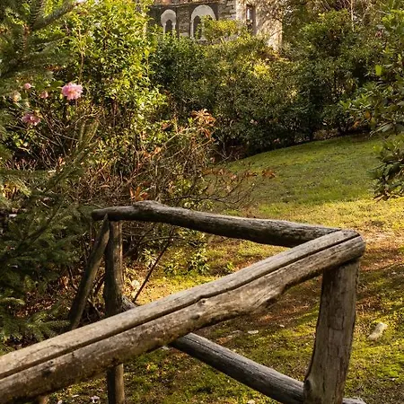 Eco-resort Parco Botanico Fiorlago Bed and Breakfast