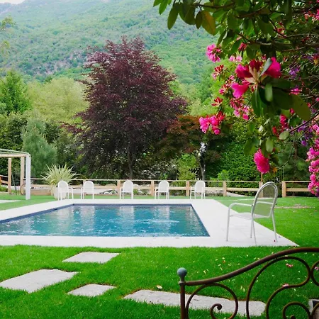 Eco-resort Parco Botanico Fiorlago 3*