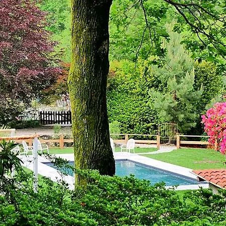 Bed and Breakfast Eco-resort Parco Botanico Fiorlago 4*