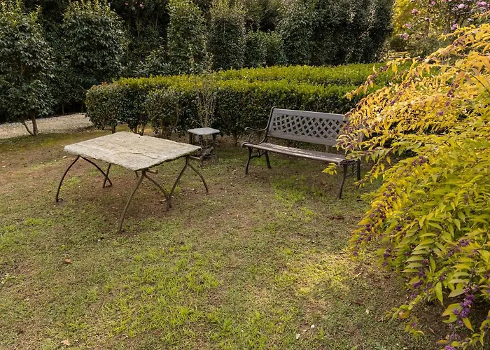 Bed & Breakfast Eco-resort Parco Botanico Fiorlago 3*